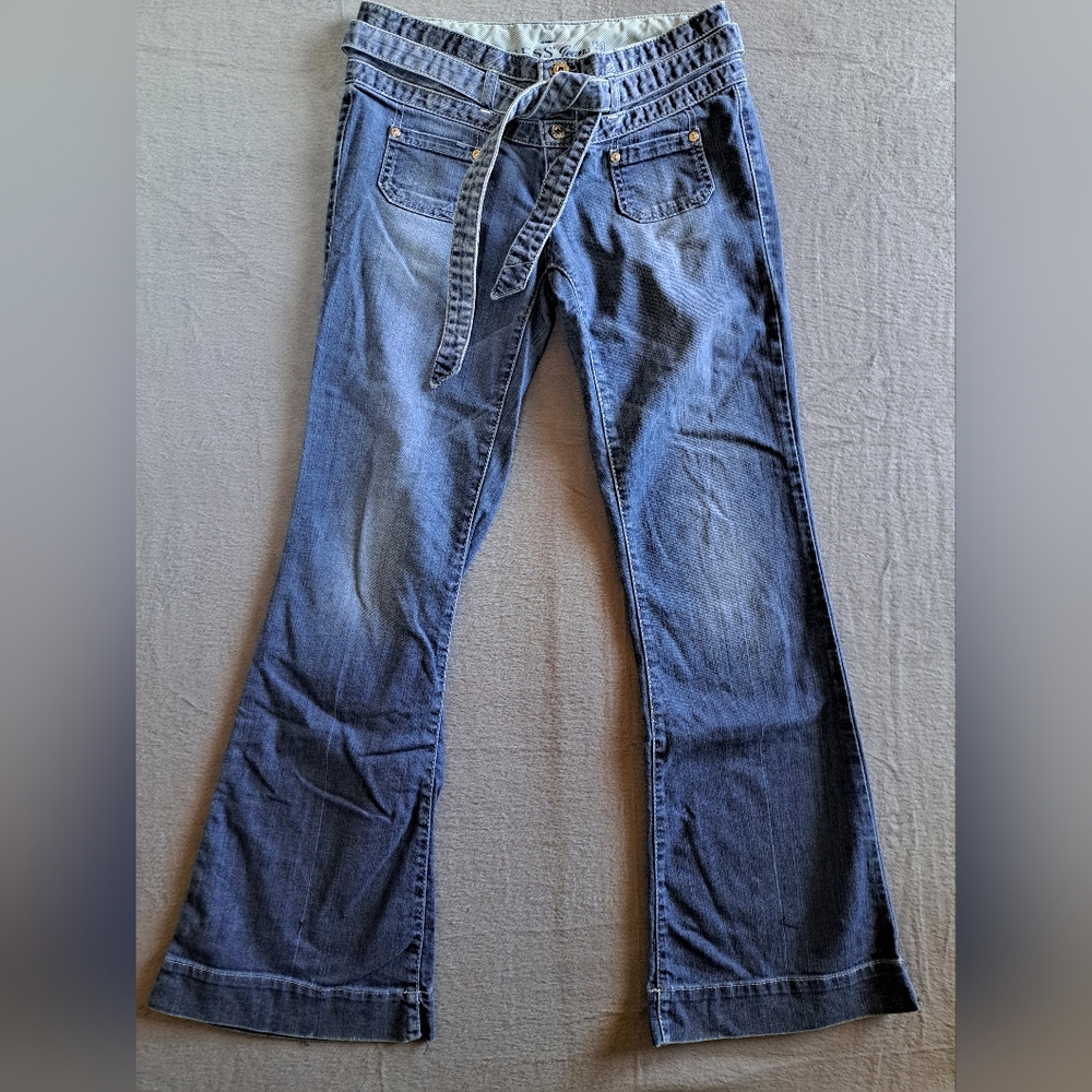 Guess Jeans